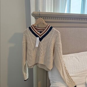 Topshop Cream V-Neck Cable Knit Sweater